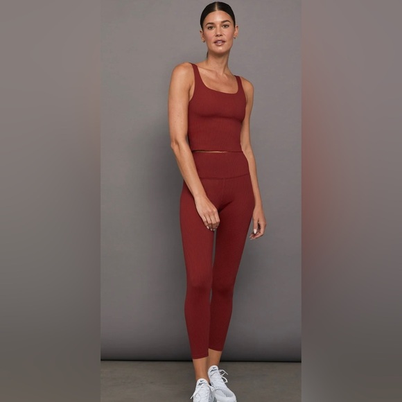 Carbon 38 Leggings Burgundy “Merlot” Medium - Picture 1 of 10